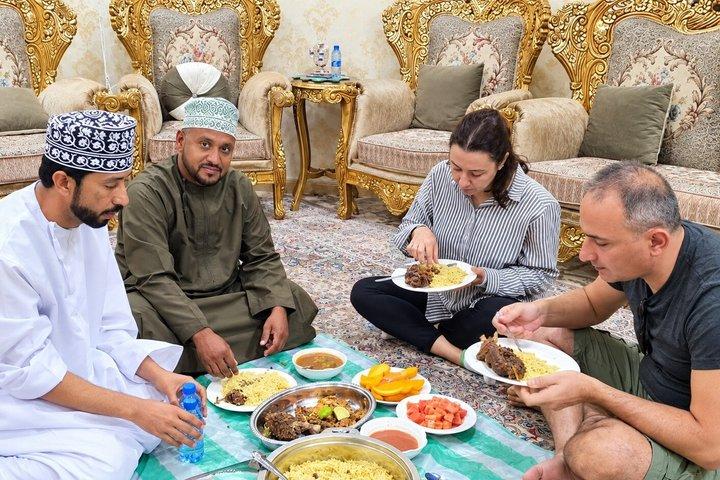 Muscat Omani Home Dinner with Locals