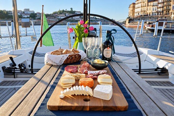 Private Porto City Tour with Shared Sailing & Wine Tasting