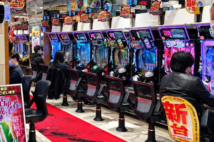 Pachinko-Erlebnis in Akihabara