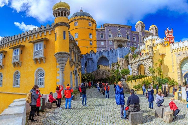Sintra, Palácio da Pena, Regaleira, Cabo Roca, Cascais, Pequeno grupo