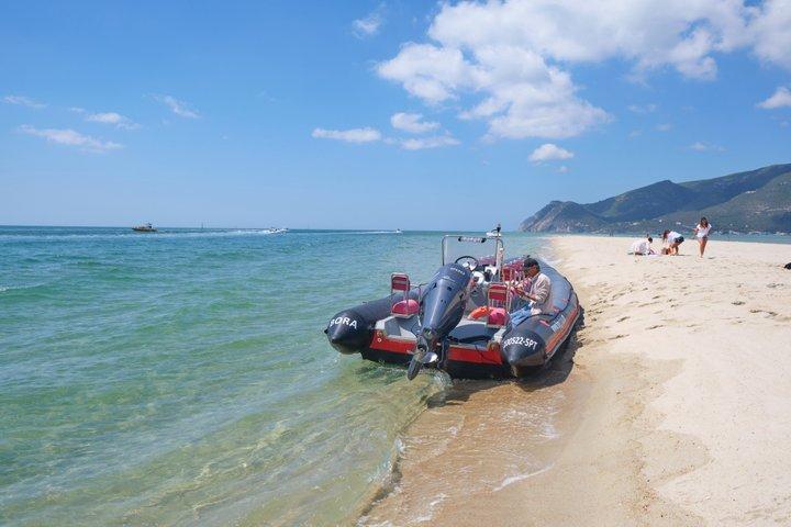Boat trip Arrábida beaches, Setúbal