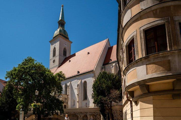 Guidet by- og slottur fra Bratislava