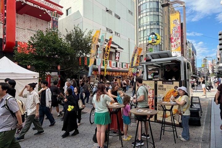 Asakusa Große Geschichtstour: Kleine Gruppe oder Privat