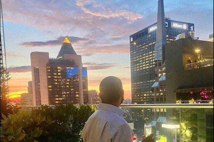 シティのひとくち：ライブミュージックとルーフトップバーで楽しむNYCの夜
