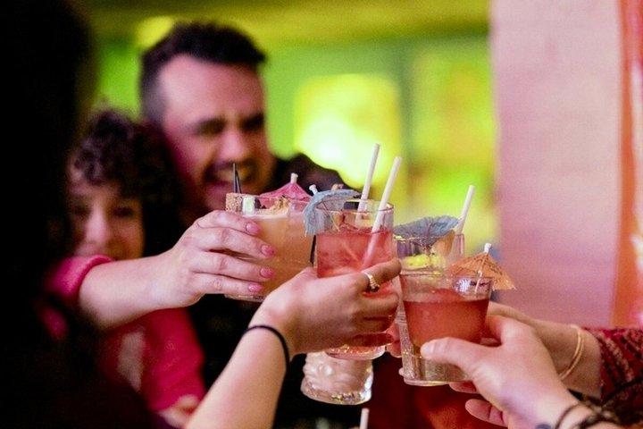 シティのひとくち：ライブミュージックとルーフトップバーで楽しむNYCの夜
