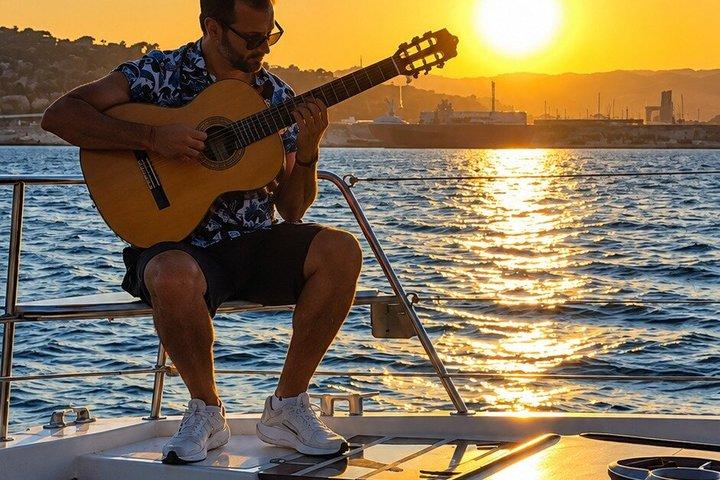 Sunset Katamaran: Tapas, Open Bar, Musik & Middag