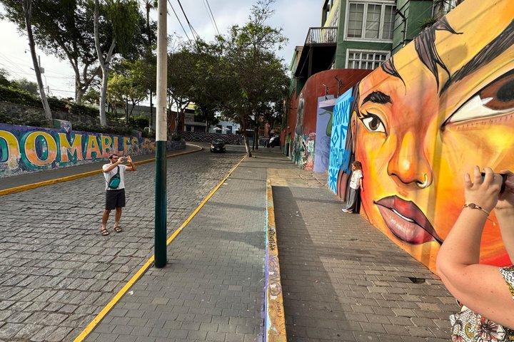 Tour di Lima: Pachacamac, Barranco, Centro Città e Parco Acquatico