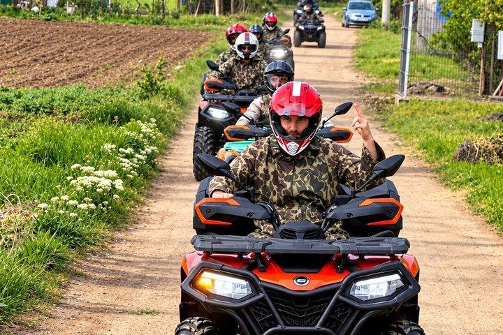 ブカレスト近郊の半日 ATV ファン ツアー