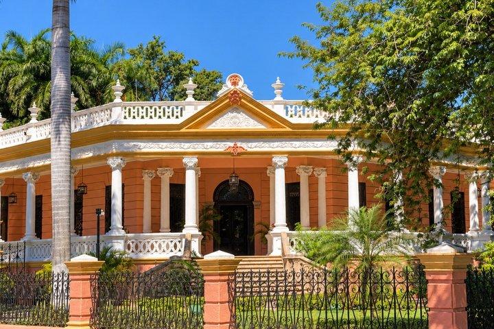 Merida Highlights & Hidden Gems: Private Tour with a Local Guide