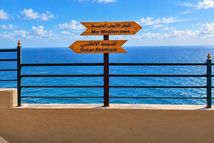 Tarifa à Tanger : Excursion privée guidée d'une journée avec ferry