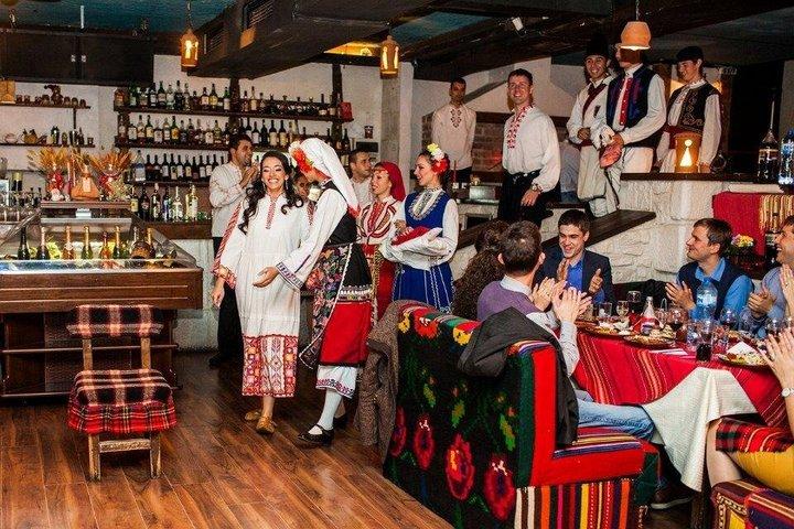 Sofia: Light Festival, City Tour & Bulgarian Folklore Dinner