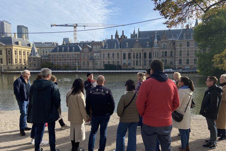 Tour privato di Delft, L'Aia e Leida con pranzo