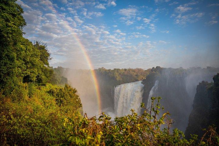 Zimbabwe & Zambia: Guided Tour of the Falls from Both Sides