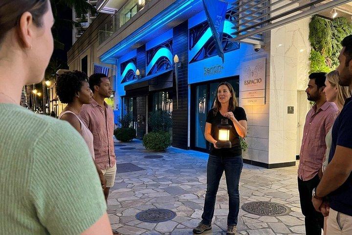 Waikiki Torches and Terrors : Visite guidée des fantômes de l'île hantée
