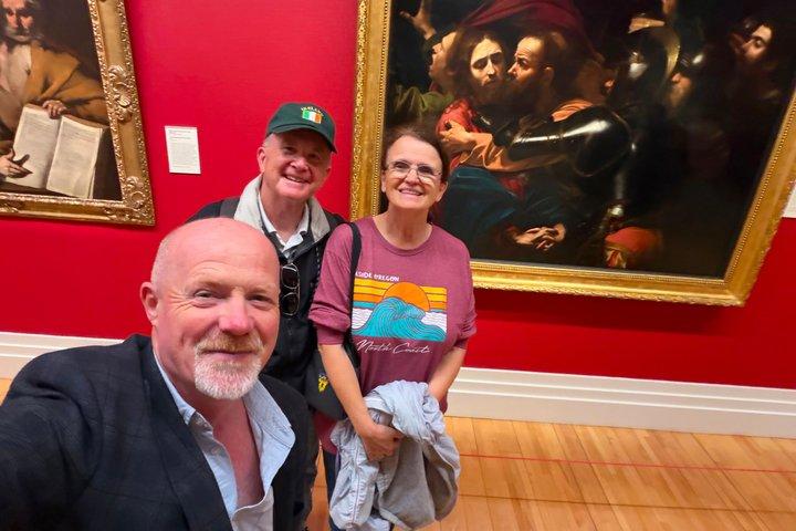 Dublin Private Walking Group Tour: Highlights History Hidden Gems