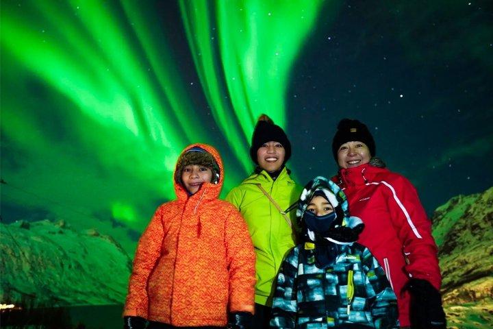 Tromsø Northern Lights Tour with Guaranteed Viewings