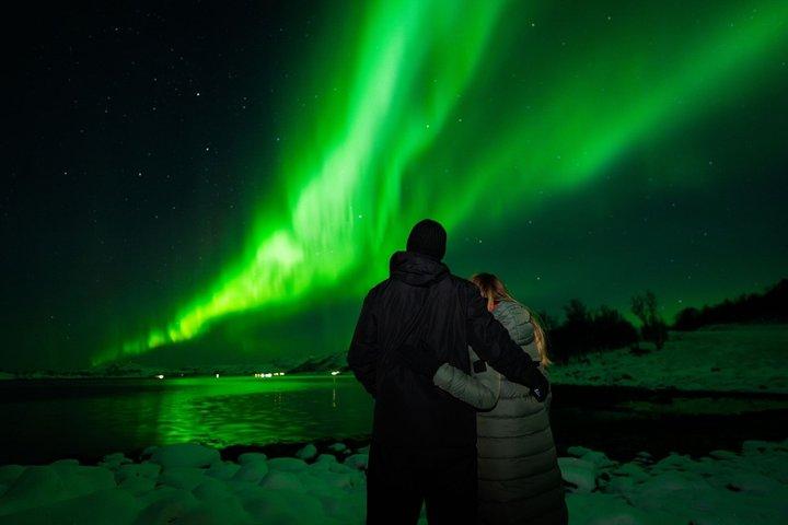 Tromsø Northern Lights Tour with Guaranteed Viewings