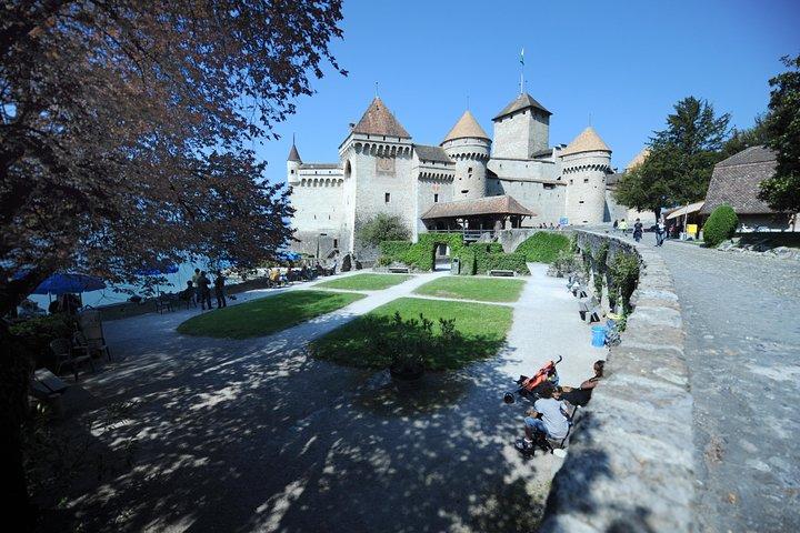 Entrada al castillo de Chillon en Montreux