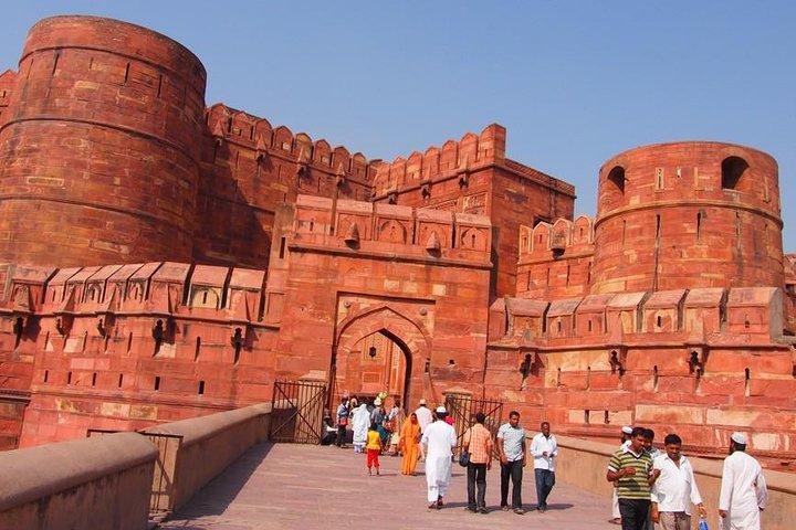 Visite privée du Sunrise Taj Mahal avec le fort d'Agra