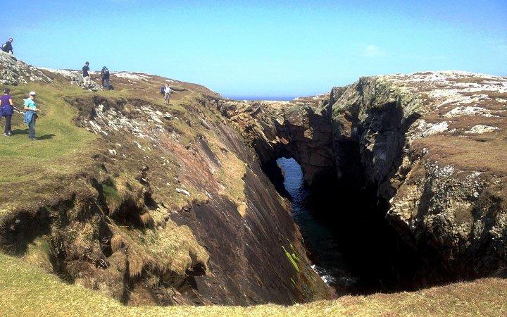 Andando Inishbofin Island 1 dia auto-guiada Connemara costa Wild Atlantic Way
