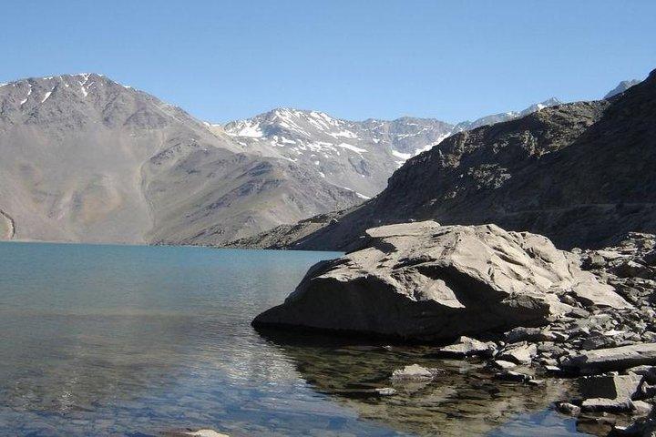 Embalse del Yeso Full Day Tour vanuit Santiago, gedeelde tour
