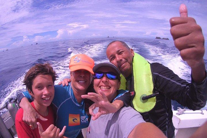 Scuba Diving Hermosa og Coco Beach for certificerede dykkere