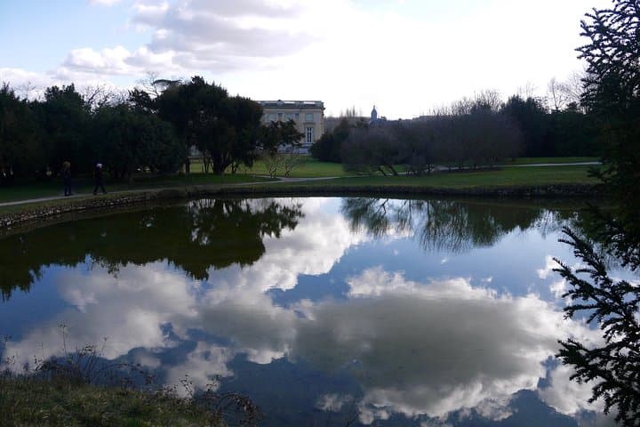 Versailles Marie Antoinette Afternoon Guided Tour with Petit Trianon & Hamlet