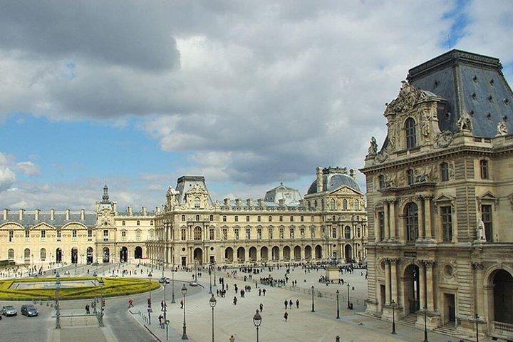 Museo del Louvre: Búsqueda del tesoro familiar