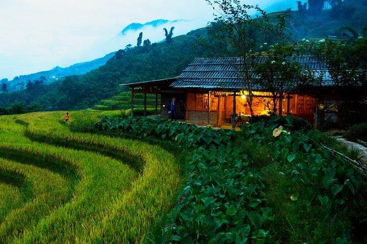 4 noites e 3 dias de passeio privado Sapa trekking e experiência de homestay no mercado Bac Ha