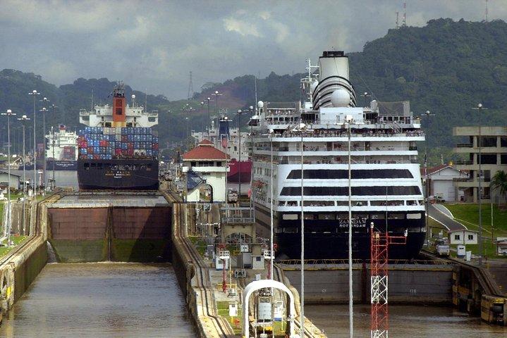 Colon Shore Excursion: tour privato di Panama City e Canal