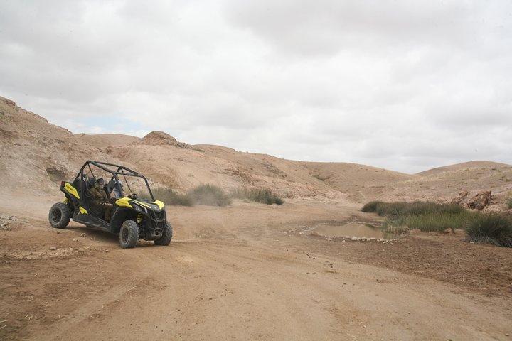 Avventura in buggy e cena sul tramonto nel deserto di Agafay di Marrakech