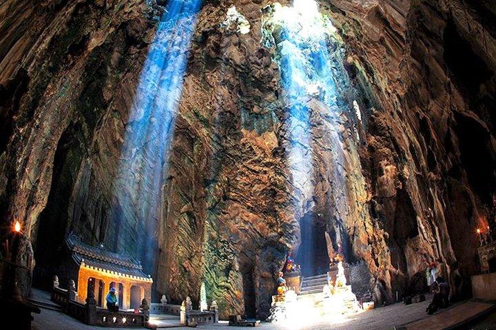 CHAN MAY o TIEN SA Puerto a MARBLE MOUNTAIN & HOI AN City