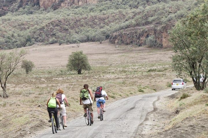 1 Day trip to Hells Gate and Lake Naivasha From Nairobi"