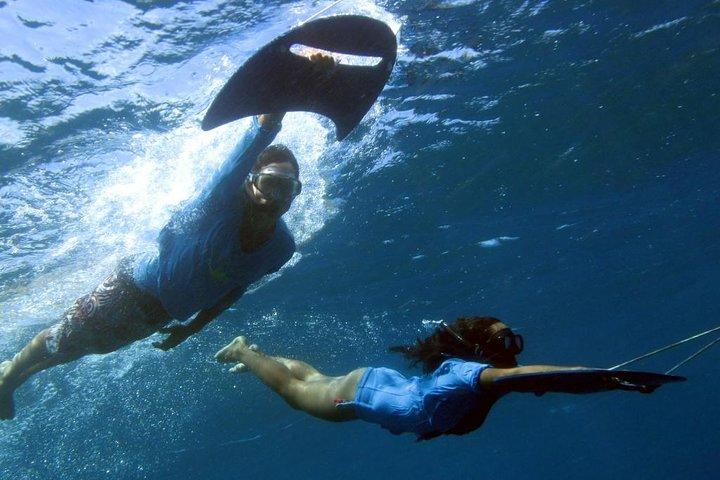 水中ボートヒッチハイク