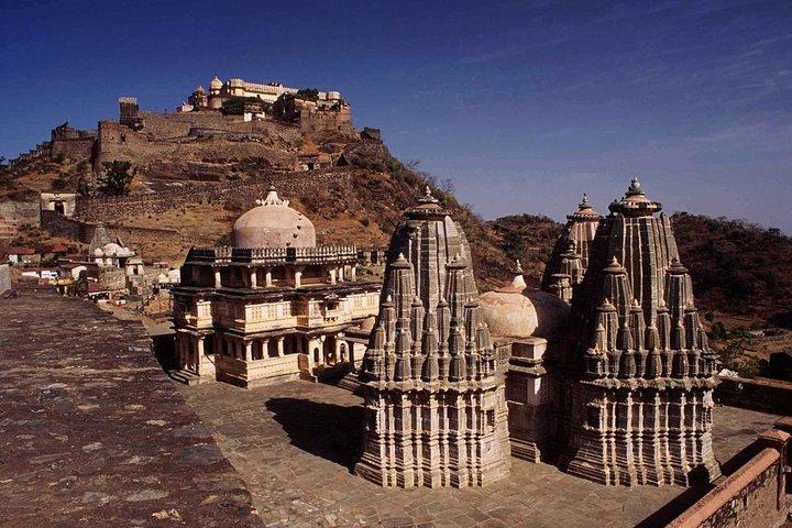 Kumbhalgarh Fort Entry tickets with Licensed Tour Guide