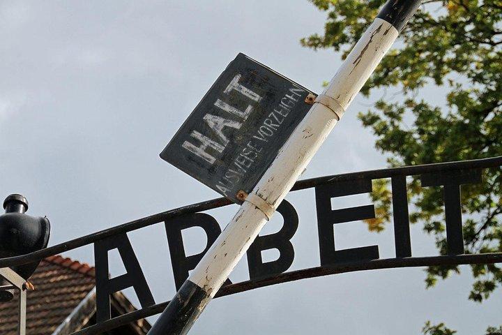 Krakow & Auschwitz dagstur fra Warszawa med privat bil med frokost
