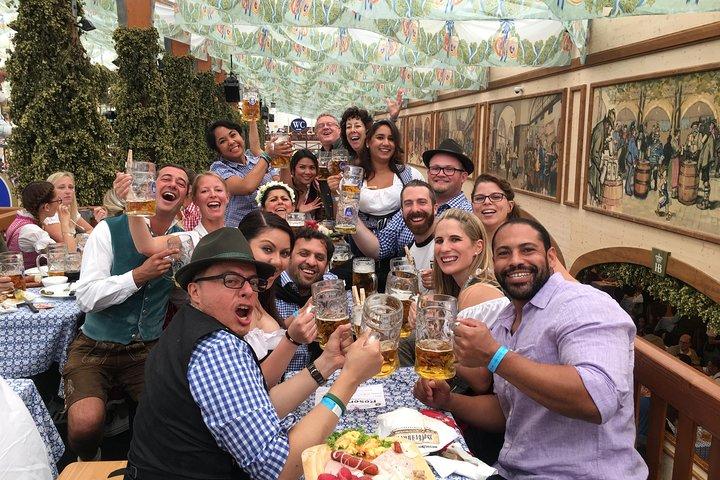 Experiência guiada de dia inteiro na Oktoberfest de Munique
