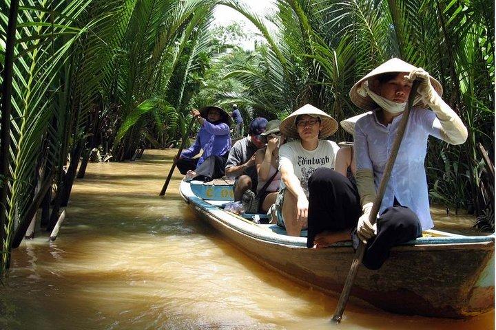 Tour del delta del Mekong Giornata intera Cai Be-Vinh Long