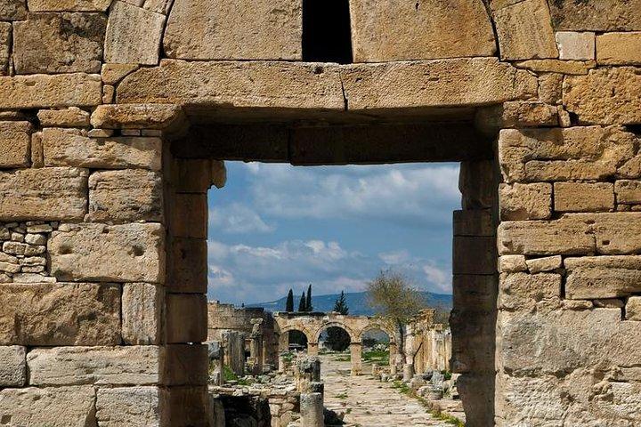 Dagtur - Pamukkale, Travertiner og Hierapolis-tur fra Kusadasi