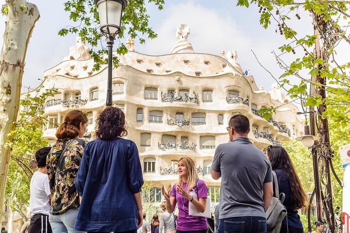 Barcelona Gaudi and Sagrada Familia Tour