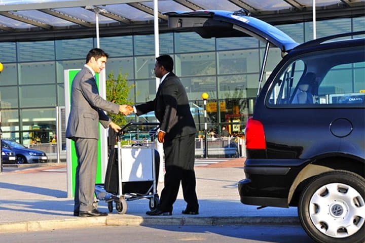 Auckland Airport Private Transfer