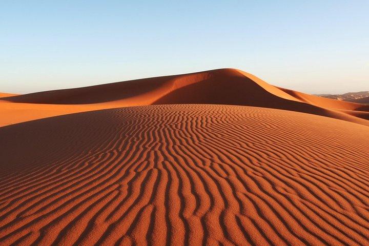 ホテルピックアップ付き半日Mui Ne Sand Dunesジープツアー