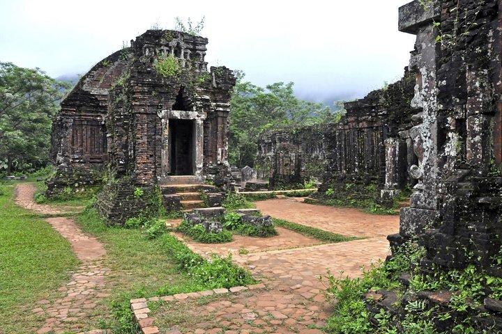 Tour privato: 4-Day UNESCO World Heritage Sites a Hoi An e Hue
