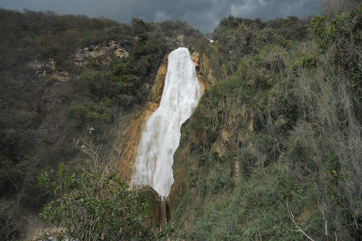 El Chiflon Vandfald og Montebello Søers Dagstur fra Tuxtla Gutiérrez