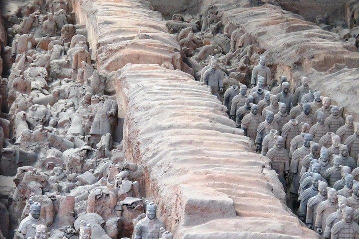 Customized Private Day Tour:Terracotta Army&Xi'an(Entry fee excl)