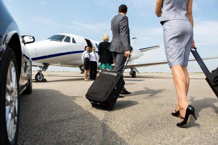 Baku Flughafen Transfer zu allen Hotels