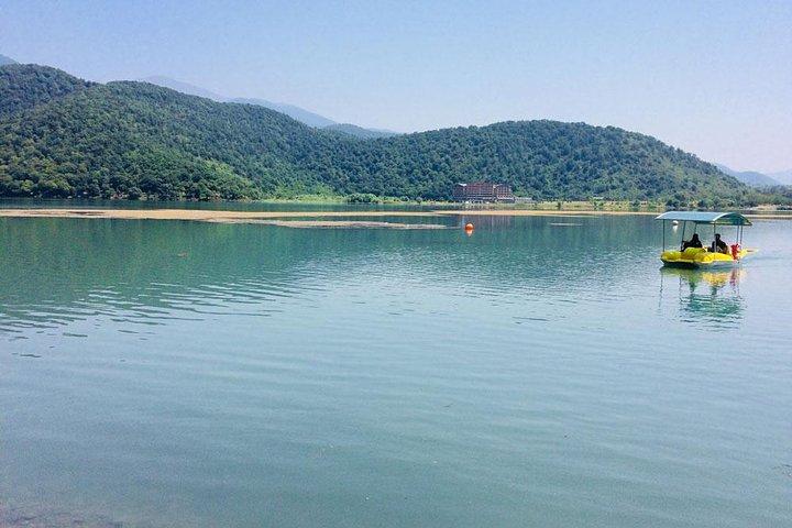 Verbringen Sie einen Tag in den Bergen und Wäldern von Gabala