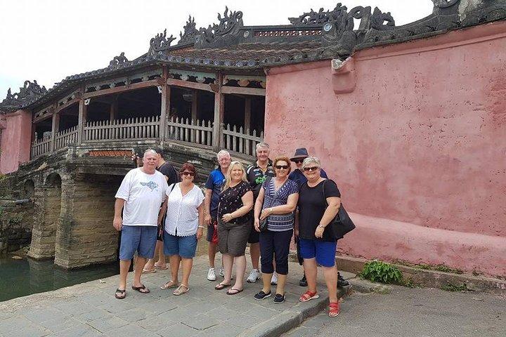 MY SON HOLYLAND & HOI AN WALKING TOUR - プライベートガイド付きツアー