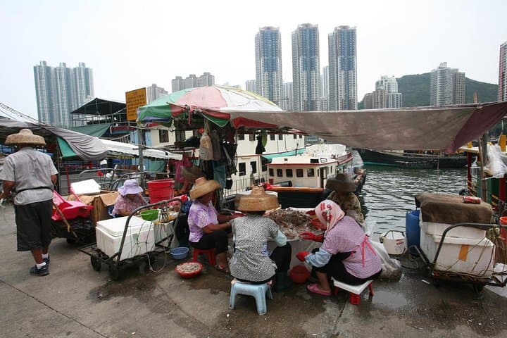 Half-day Private Hong Kong Island Tour: Victoria Peak, Repulse Bay, Aberdeen
