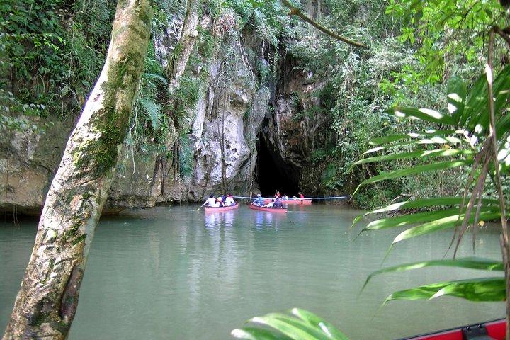 Barton Creek Cave Canoeing e Big Rock Falls Combo con pranzo